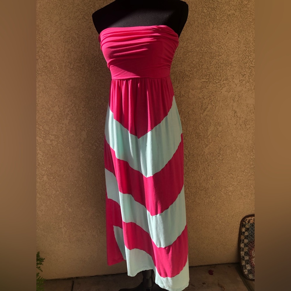 NWOT SUPER SOFT Design History Viscose Medium Summer Dress Strapless